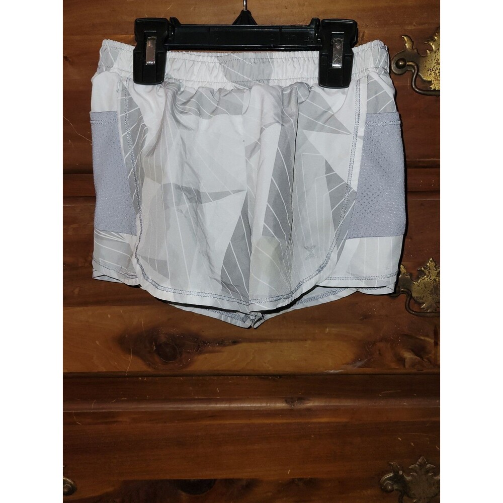 Xersion gym shorts (AG44)